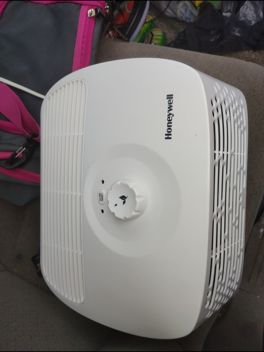Honeywell White Air Purifier / Filter Fan
